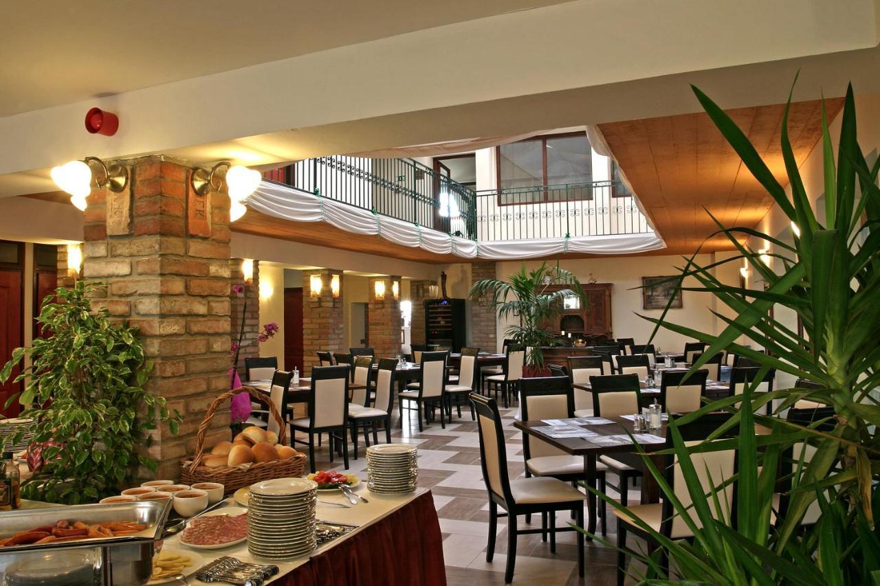 Bed and Breakfast Polgar Panzio à Villány Extérieur photo