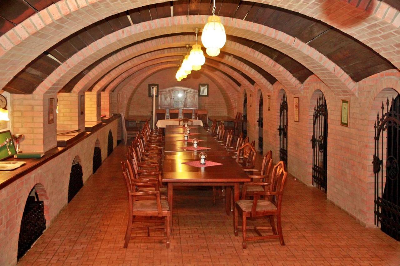 Bed and Breakfast Polgar Panzio à Villány Extérieur photo