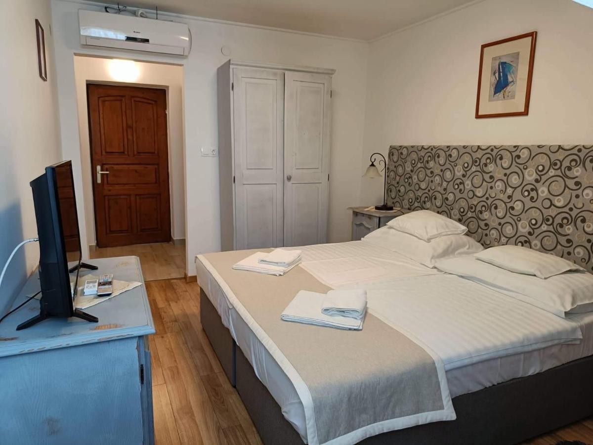 Bed and Breakfast Polgar Panzio à Villány Extérieur photo